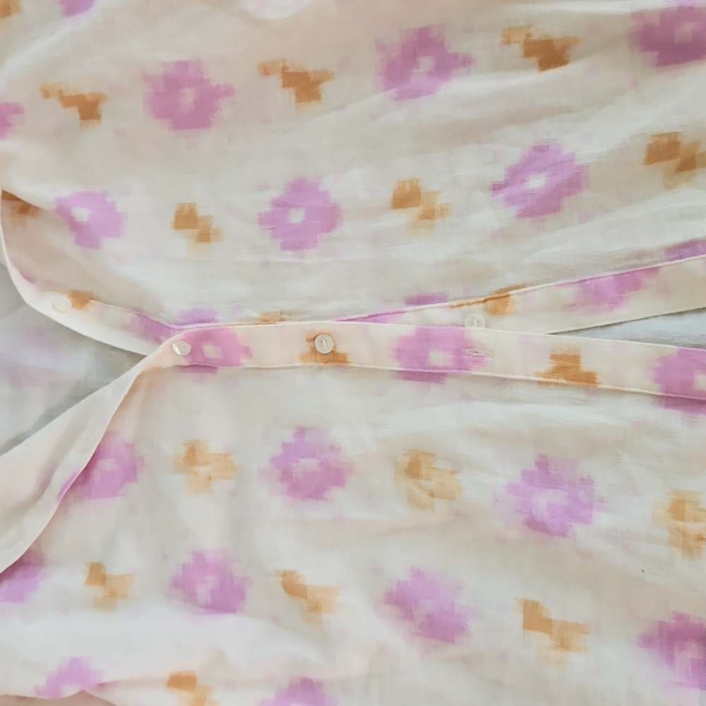 XiRENA  Floral Blouse - Pink and Tan - Picture 3 of 5